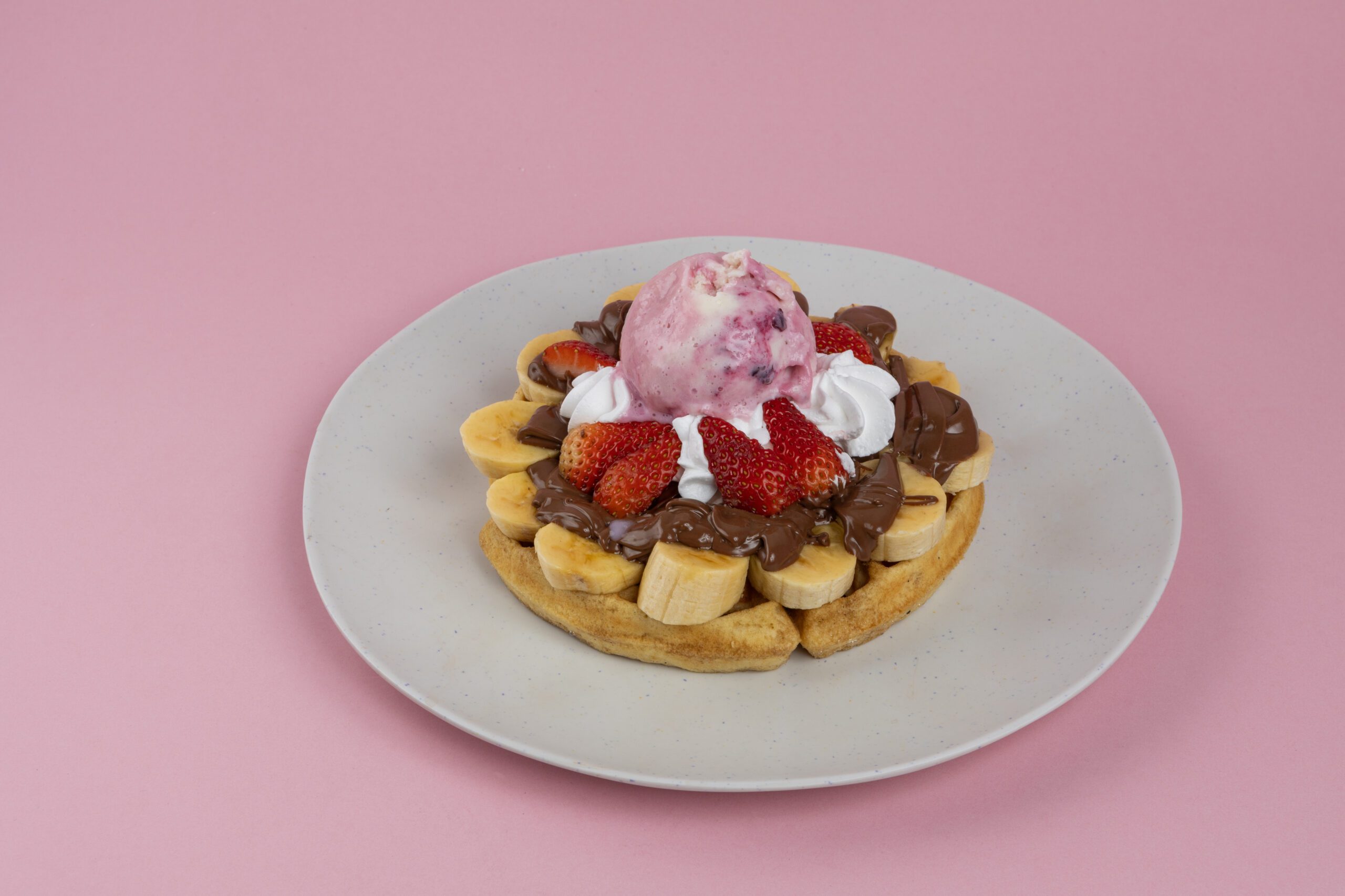 Waffle Nutella Fresa y Banano